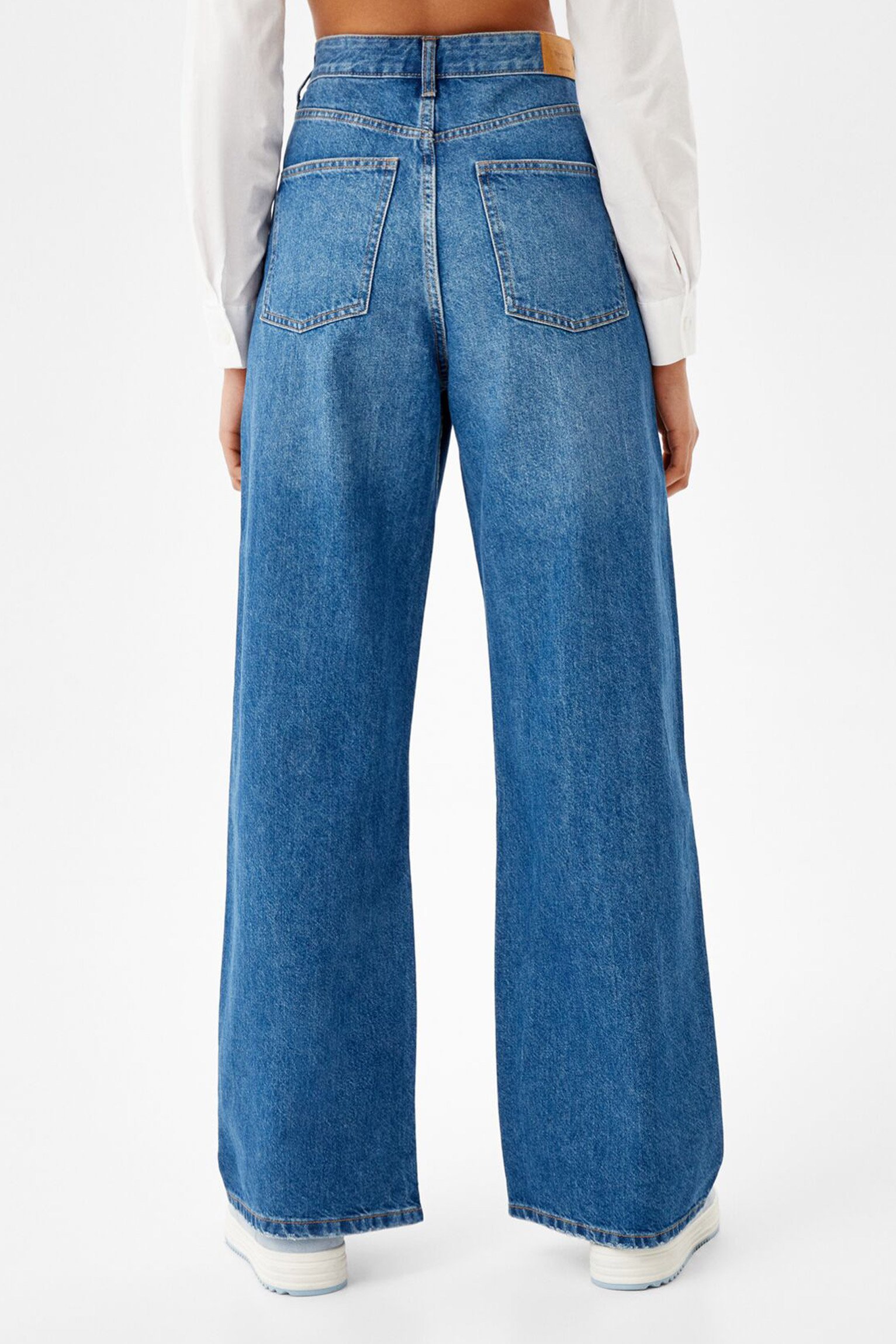 Ripped Wide-Leg ’90s Jeans – cohortstudio